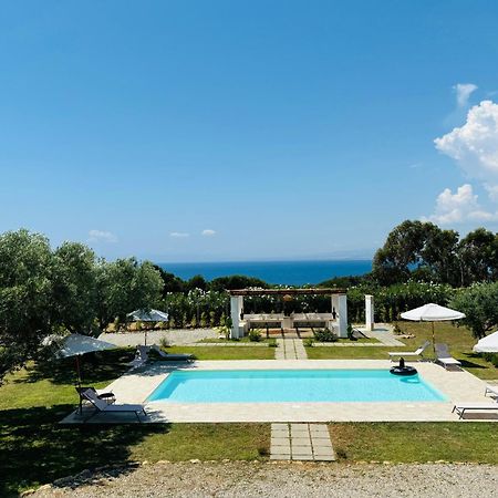 Relais Ruggiero Bed & Breakfast Le Castella  Exterior photo